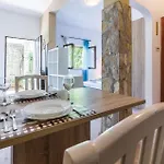 Stunning In With Wifi *
