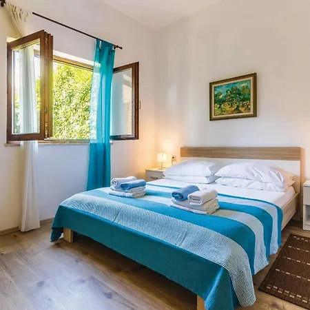 Apartament Awesome In With Wifi