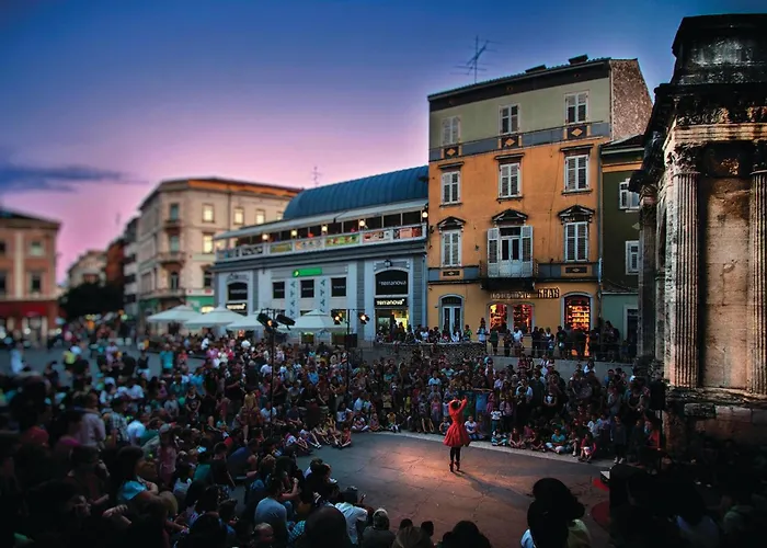 Stunning In With Wifi * Póla