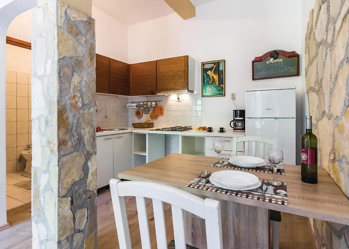 Stunning In With Wifi Apartman *