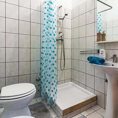 Cozy Apartment In Pula With Wifi