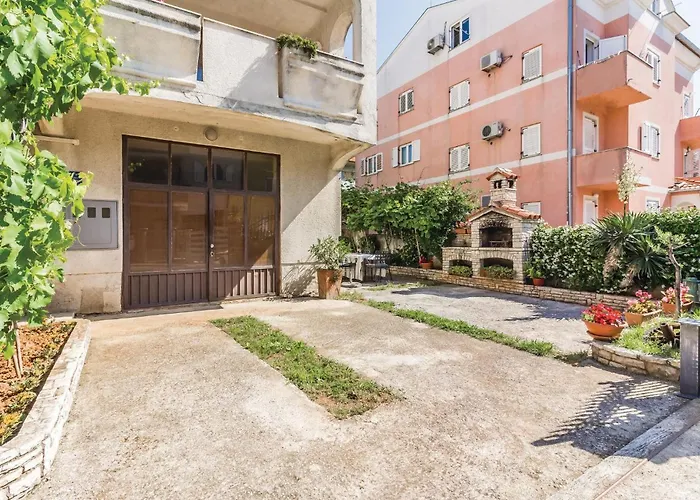 Lejlighed Stunning In With Wifi Pula